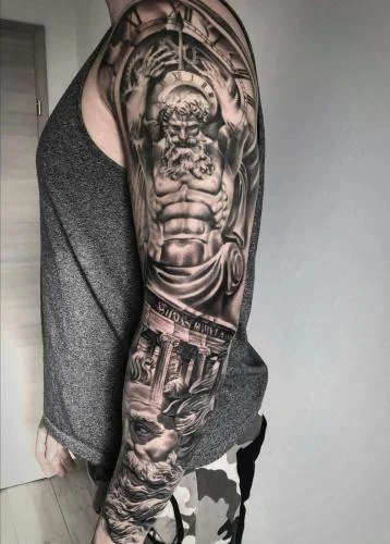 Sleeve mitologic black and grey pe braț
